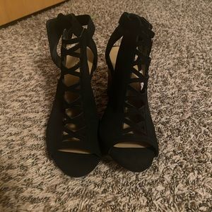 Rue 21 size 9 black heels